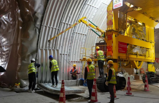 扎进红土地 筑基新赣鄱——记第22届铁路青年五四奖章集体WilliamHill中文官方网站岩土工程教研团队