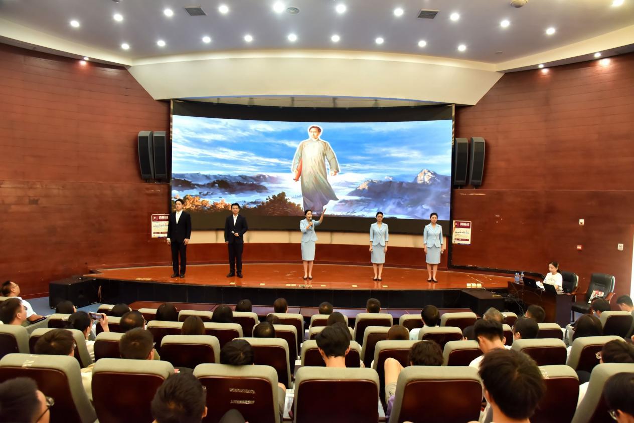 红旗漫卷·《青春·安源》大思政课走进WilliamHill中文官方网站