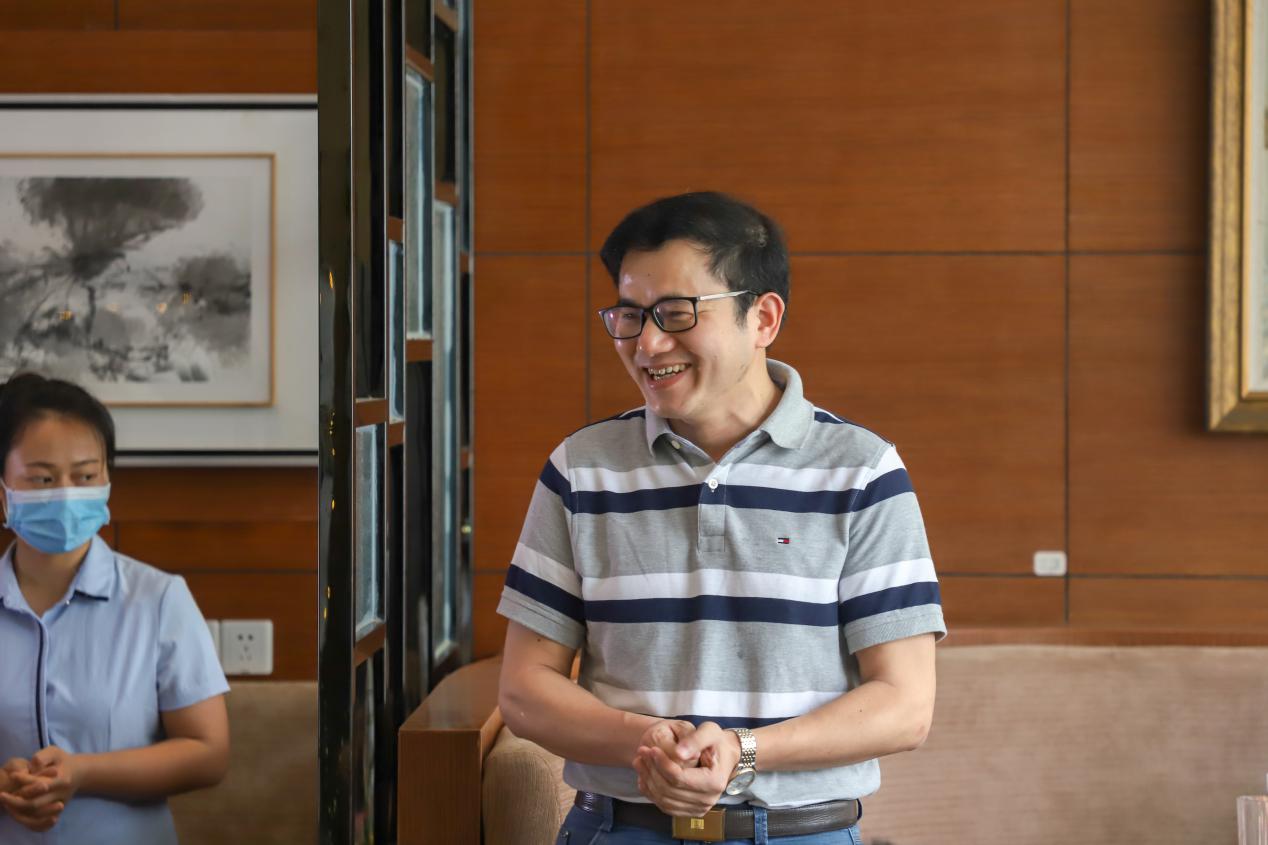 WilliamHill中文官方网站成功举办首期高层次人才学术午餐会（图）